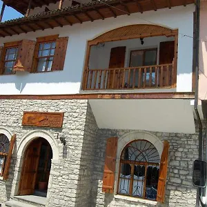 Hotel Berati Arnavutluk